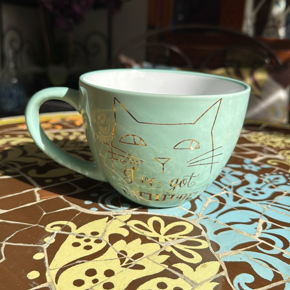 “CATITUDE” CERAMIC ENGLISH TEACUP L